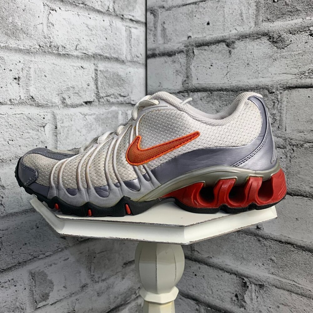 Nike Vintage Y2K Impax Retro White Running Athletic Shoes Sneakers